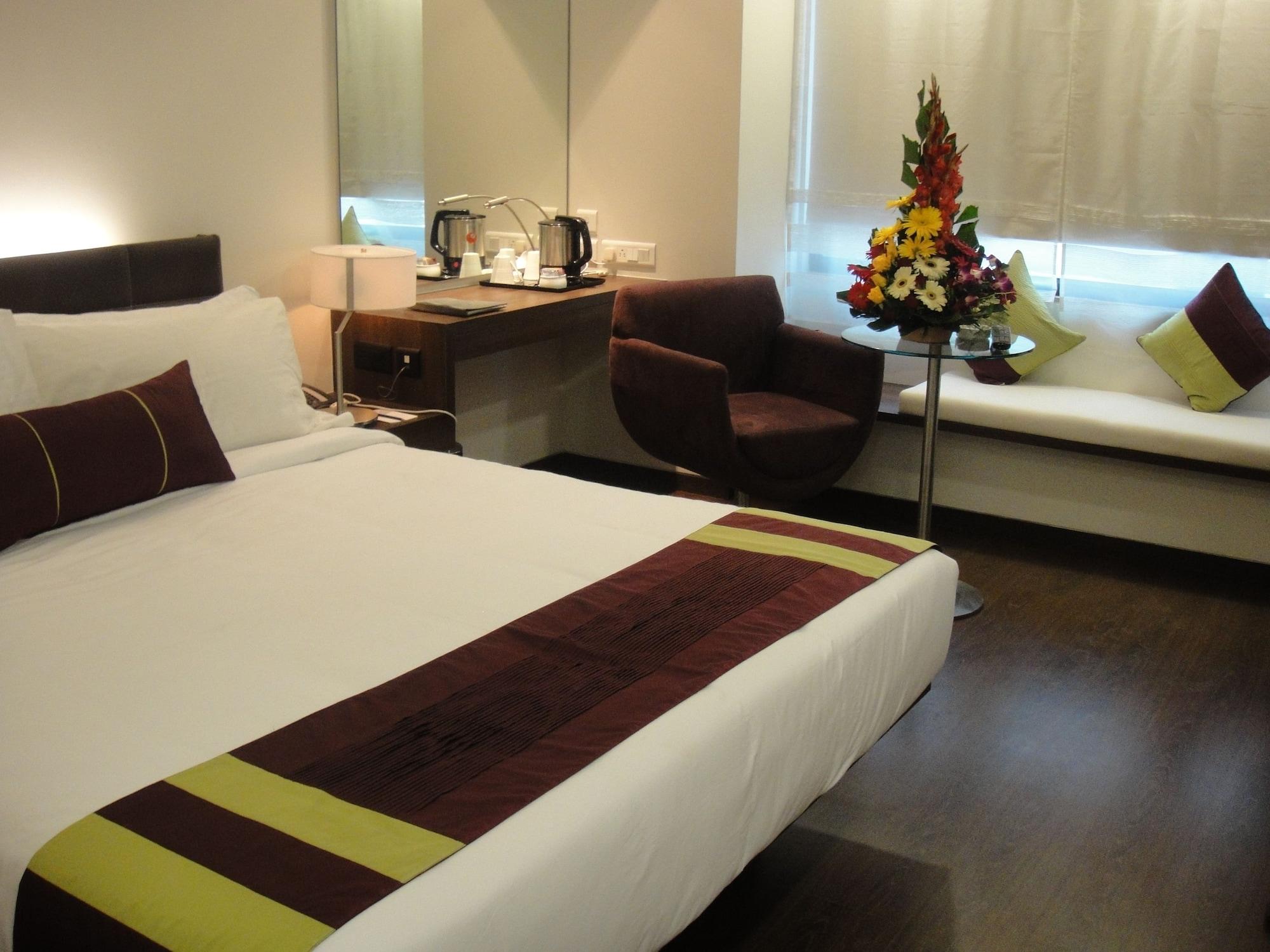 โรงแรมมาราซา สโรวร ปอร์ติโก ราชโกฏ ราชโกฎิ ภายนอก รูปภาพ