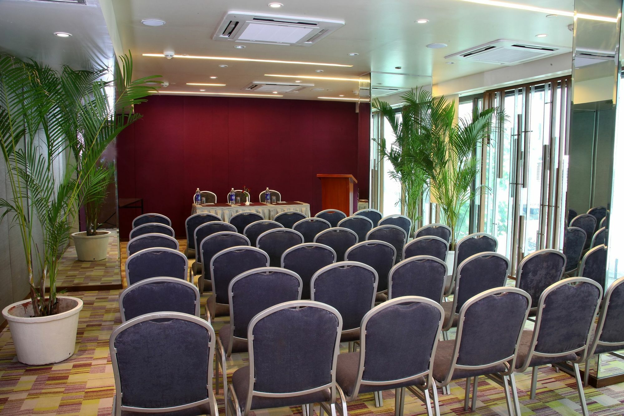 โรงแรมมาราซา สโรวร ปอร์ติโก ราชโกฏ ราชโกฎิ ภายนอก รูปภาพ